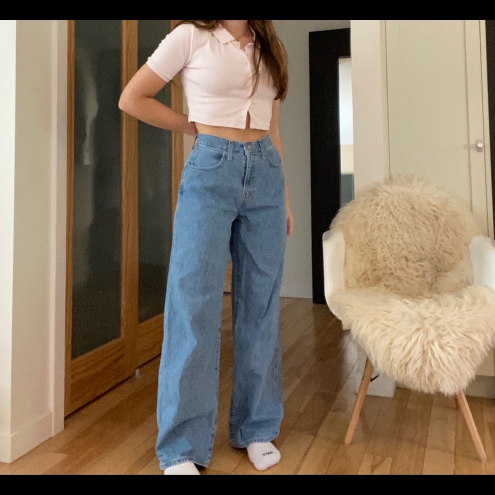 LIKE NEW Aritzia Jeans